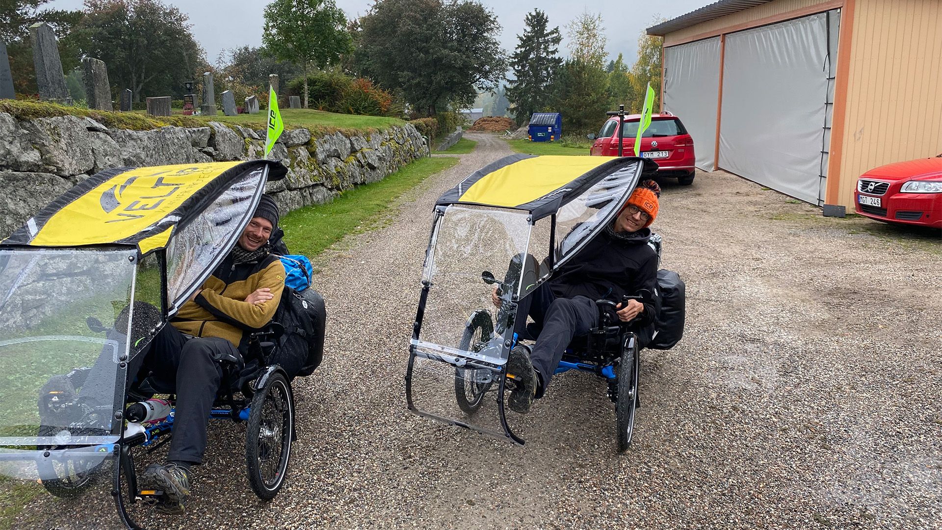 trike-pair-setting-off