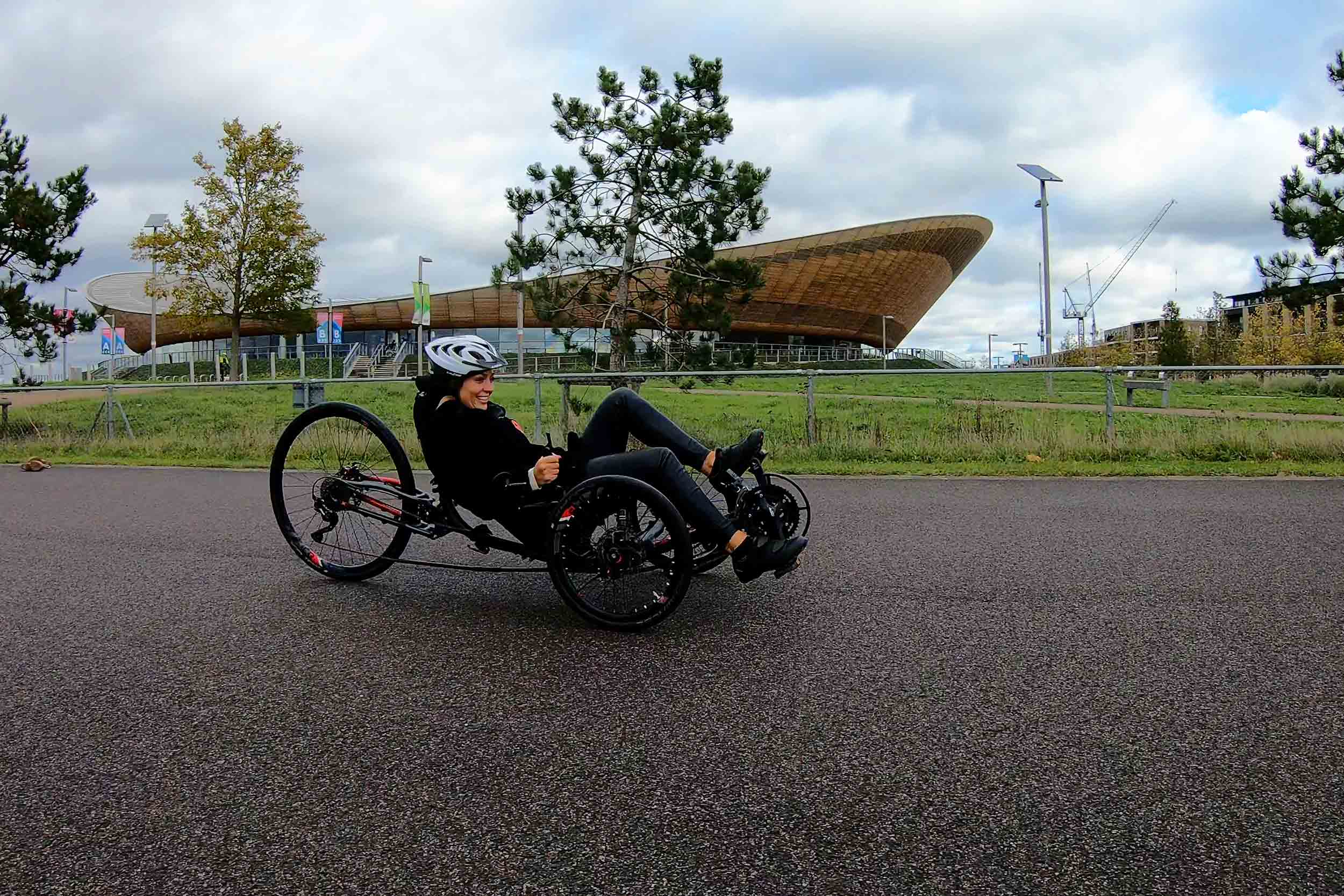 jj-chalmers-amy-dowden-ice-recumbent-trike-strictly-come-dancing16